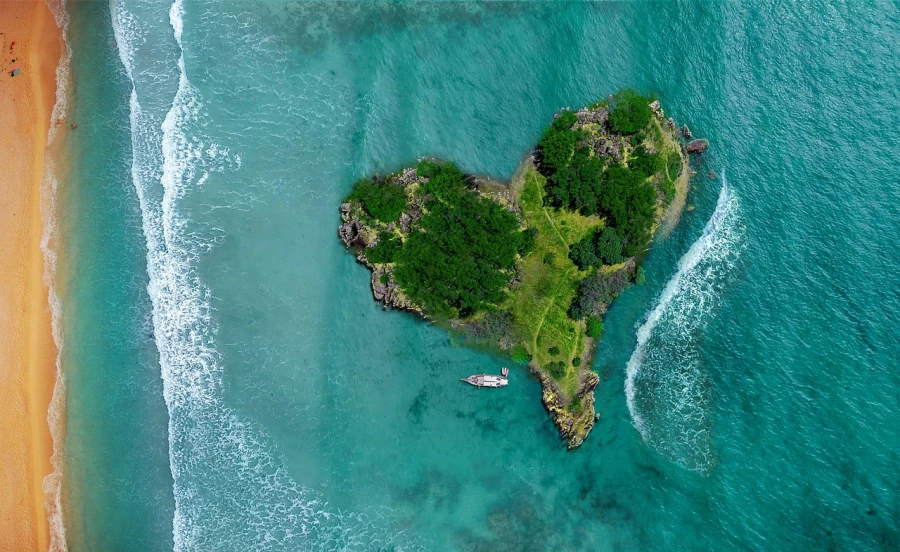 Akce KJM: Nekrásnější ostrov